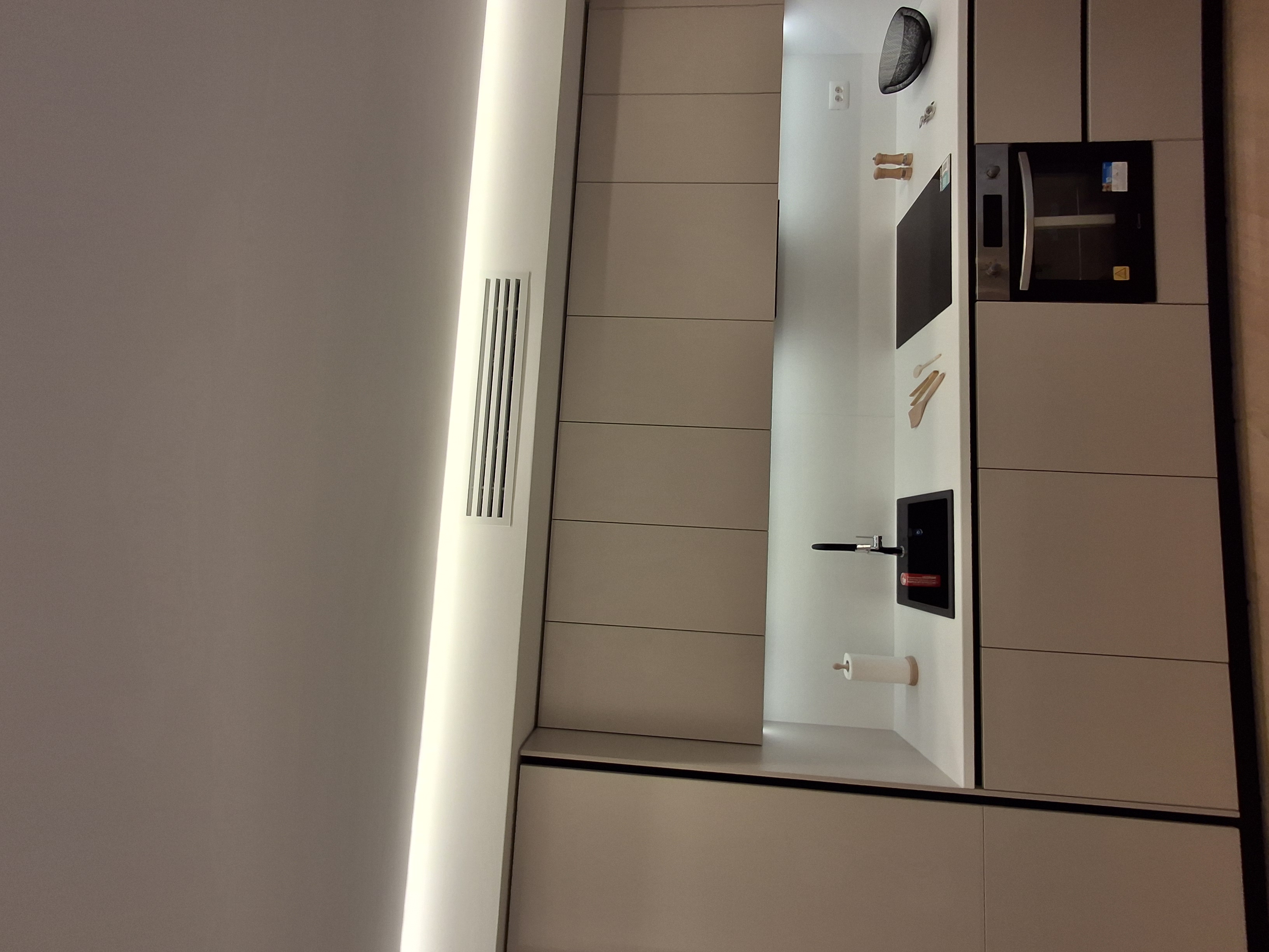 AP Cortina 126 (137) — 2